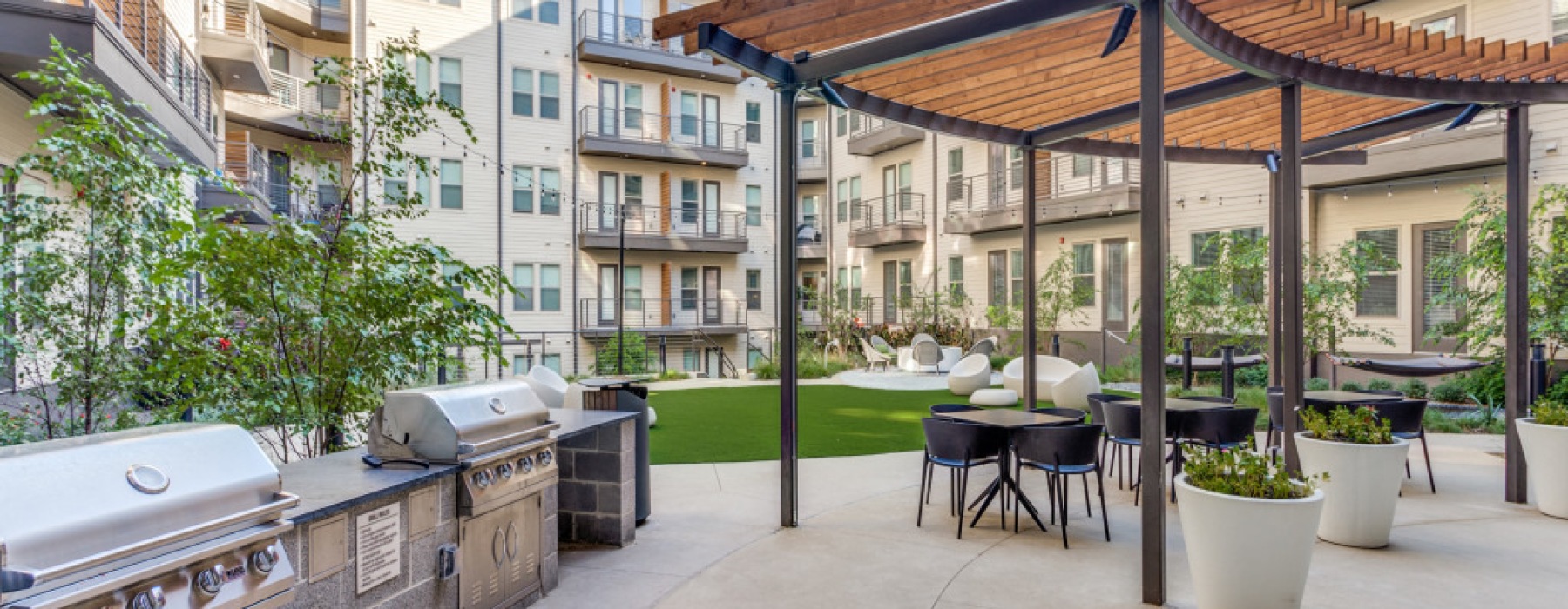 grill stations and lush landscaping